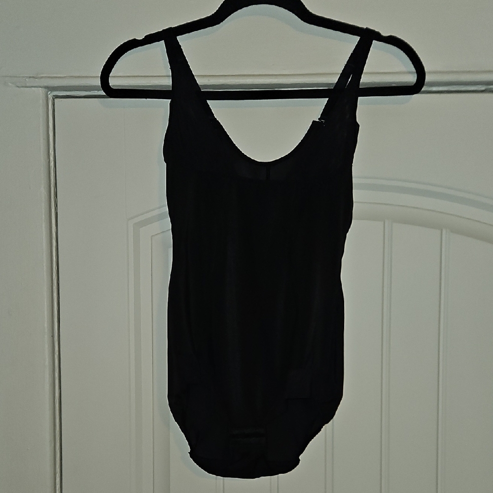 Maidenform Classic Black Bodysuit